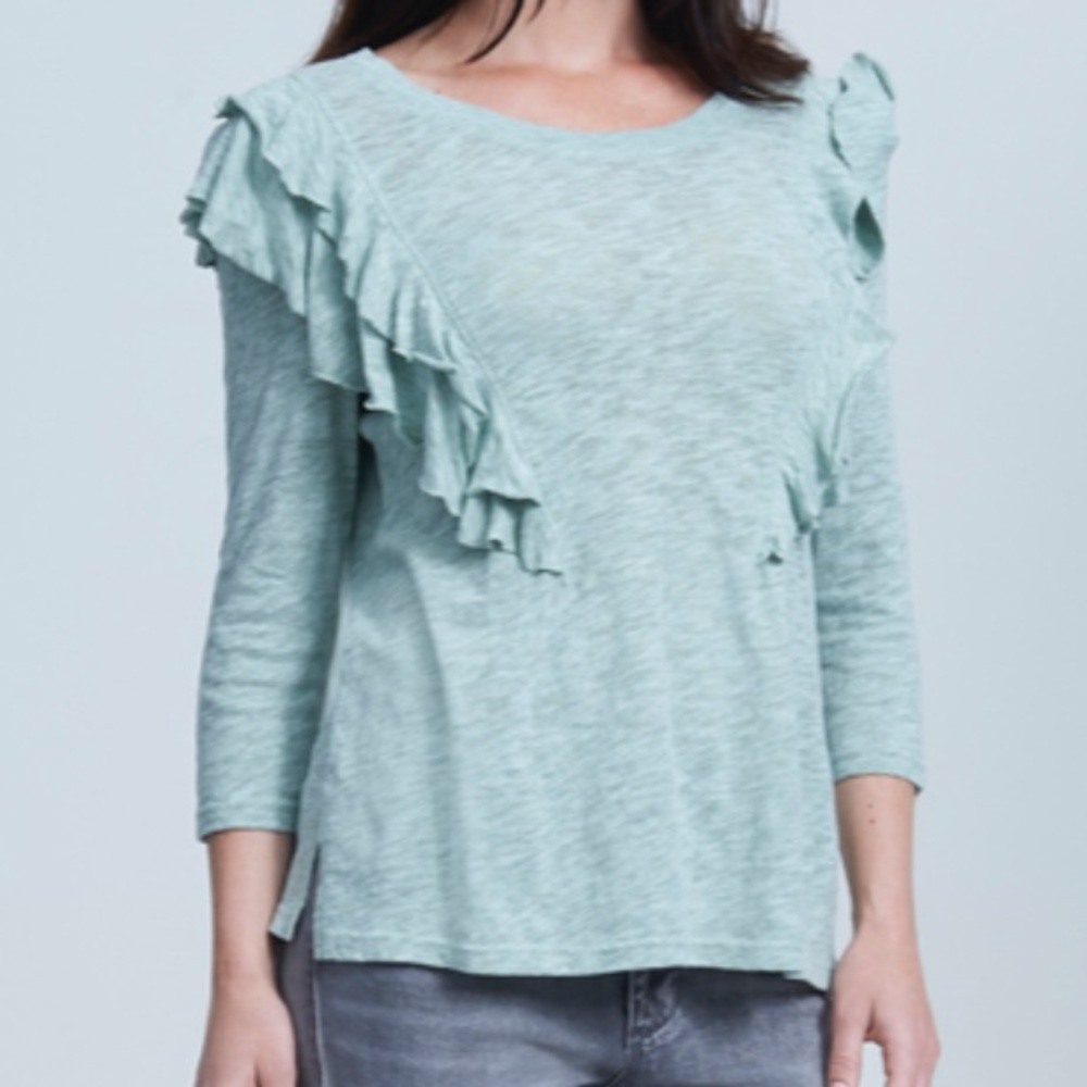 Seven7 Top long sleeves top. - Picture 1 of 7